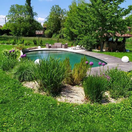 Bed and Breakfast La Fee Des Eaux Vernaison Exteriér fotografie